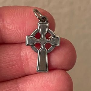 James Avery  Retired/Rare Celtic Cross Silver Pendant UNISEX